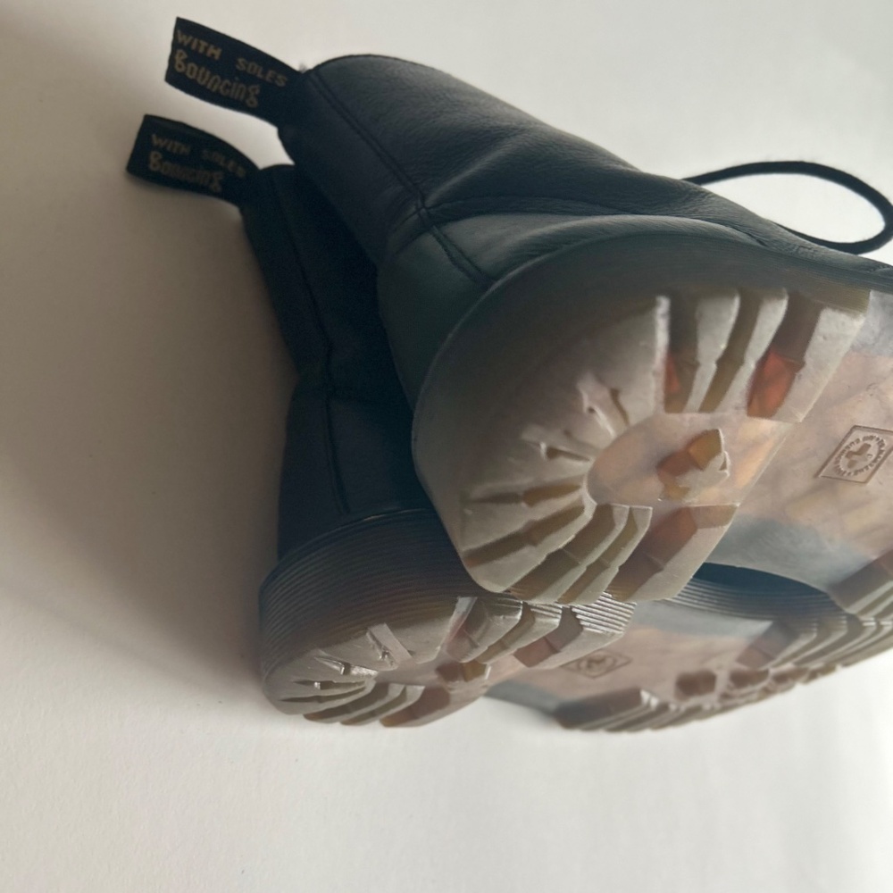 Men’s Dr. Martens Luana Black Leather Combat Boots size 9. - Picture 8 of 14